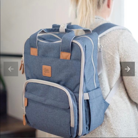 Blue Diaper Backpack Bag 🍼 - Picture 4 of 5